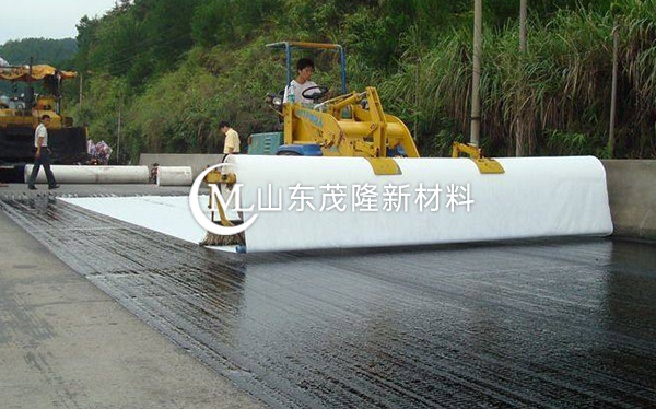 《高密市政道路》土工布、聚酯玻纖布施工
