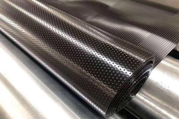 柱點(diǎn)土工膜是什么？  第2張